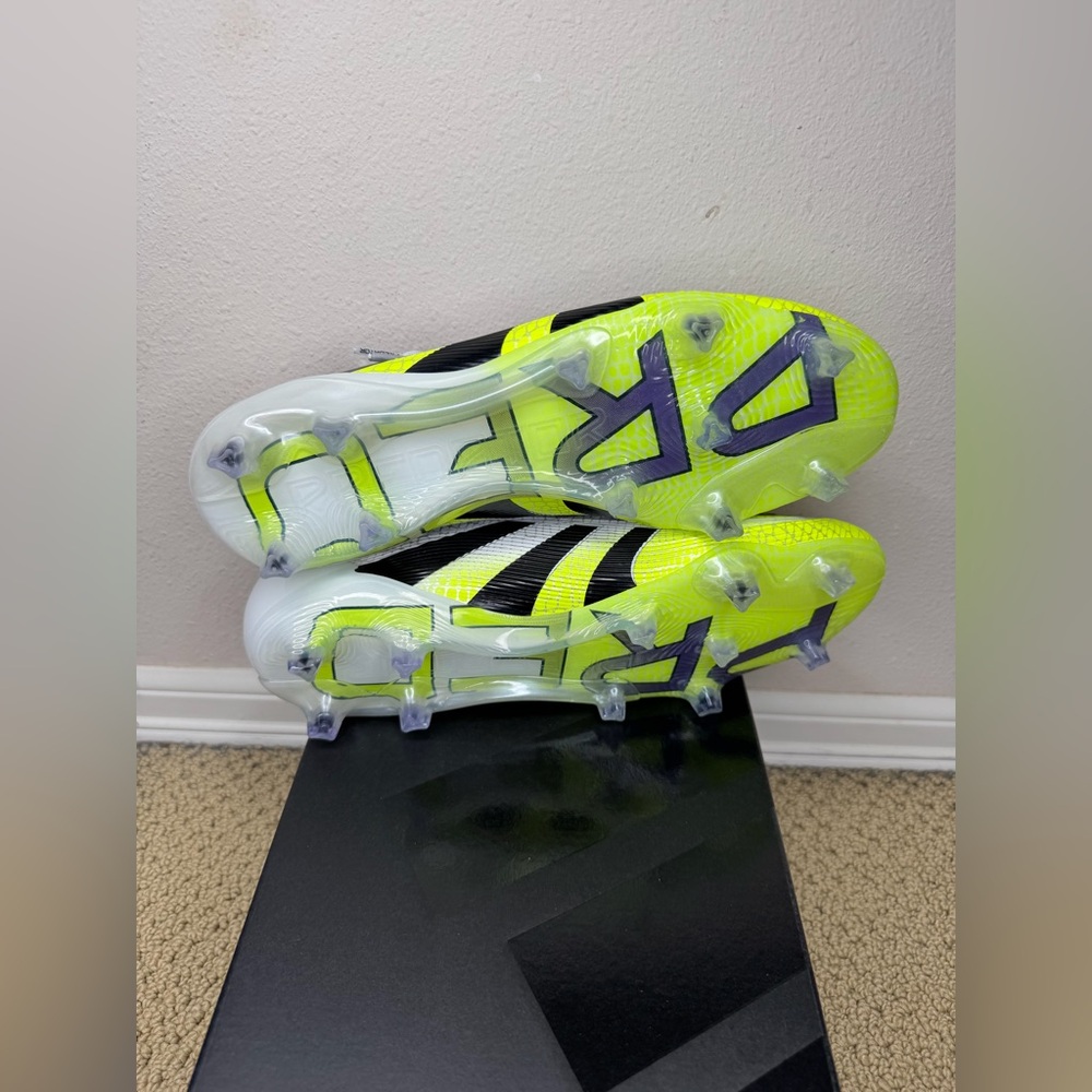 PRICE FIRM Adidas Predator Elite Firm Ground Soccer Cleats (Men’s Size 9) - Picture 7 of 9
